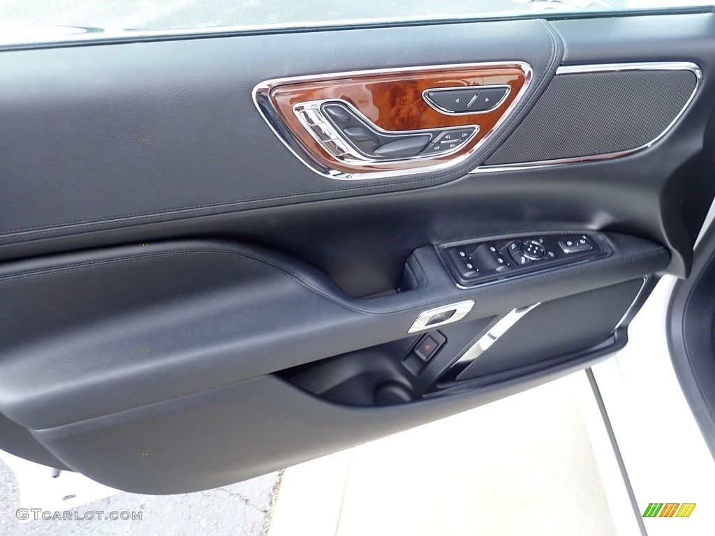 2017 Lincoln Continental Reserve AWD Terracotta Door Panel Photo #138392208