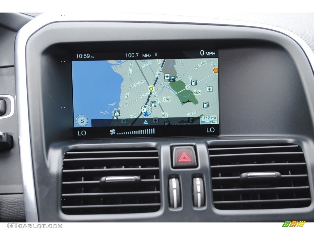 2017 Volvo XC60 T5 Dynamic Controls Photo #138392265