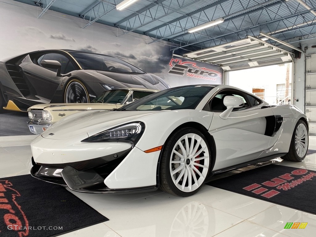 Silica White 2017 McLaren 570GT Coupe Exterior Photo #138394395