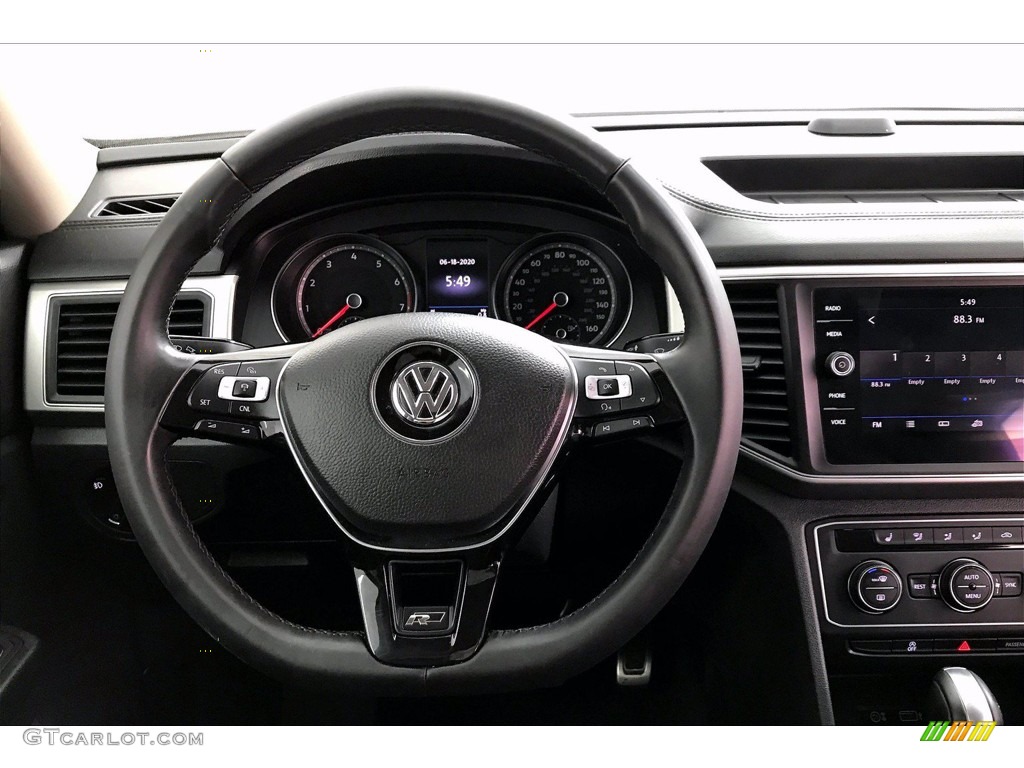 2018 Volkswagen Atlas SE 4Motion Titan Black Steering Wheel Photo #138394794