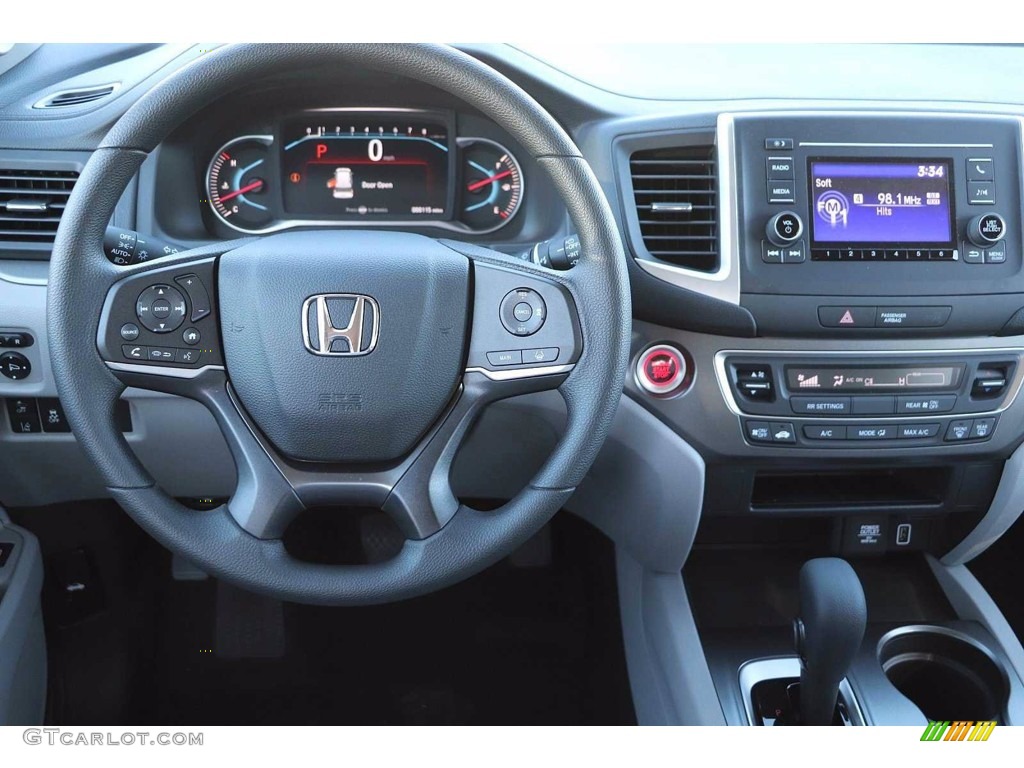 2020 Honda Pilot LX Gray Dashboard Photo #138397185