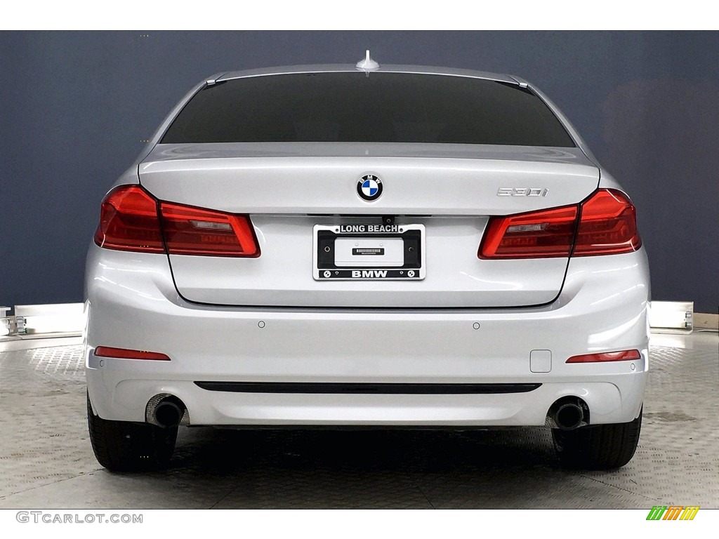 2017 5 Series 530i Sedan - Glacier Silver Metallic / Black photo #3