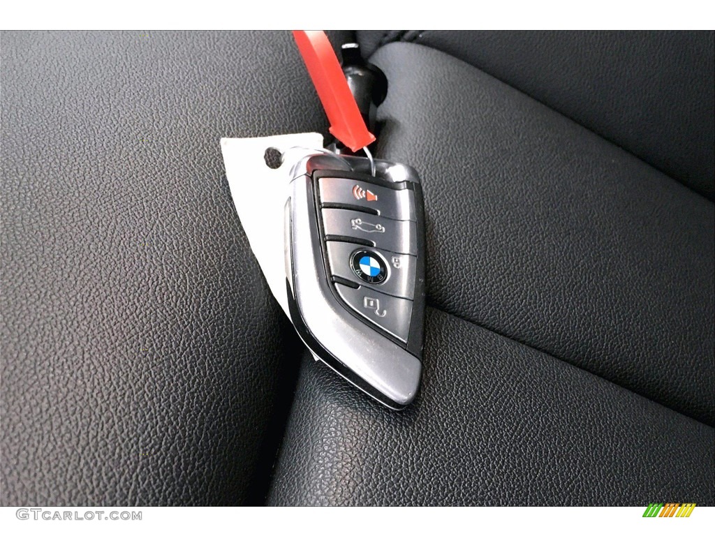 2017 5 Series 530i Sedan - Glacier Silver Metallic / Black photo #11