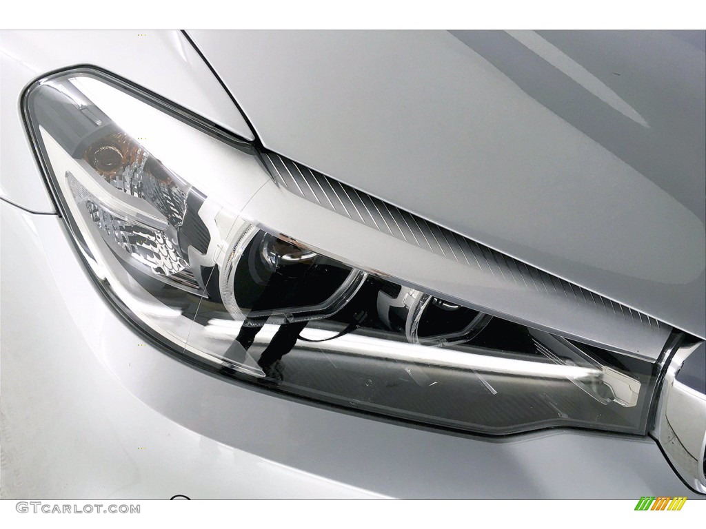 2017 5 Series 530i Sedan - Glacier Silver Metallic / Black photo #26