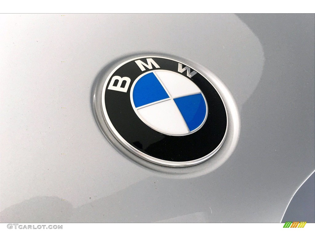 2017 5 Series 530i Sedan - Glacier Silver Metallic / Black photo #33
