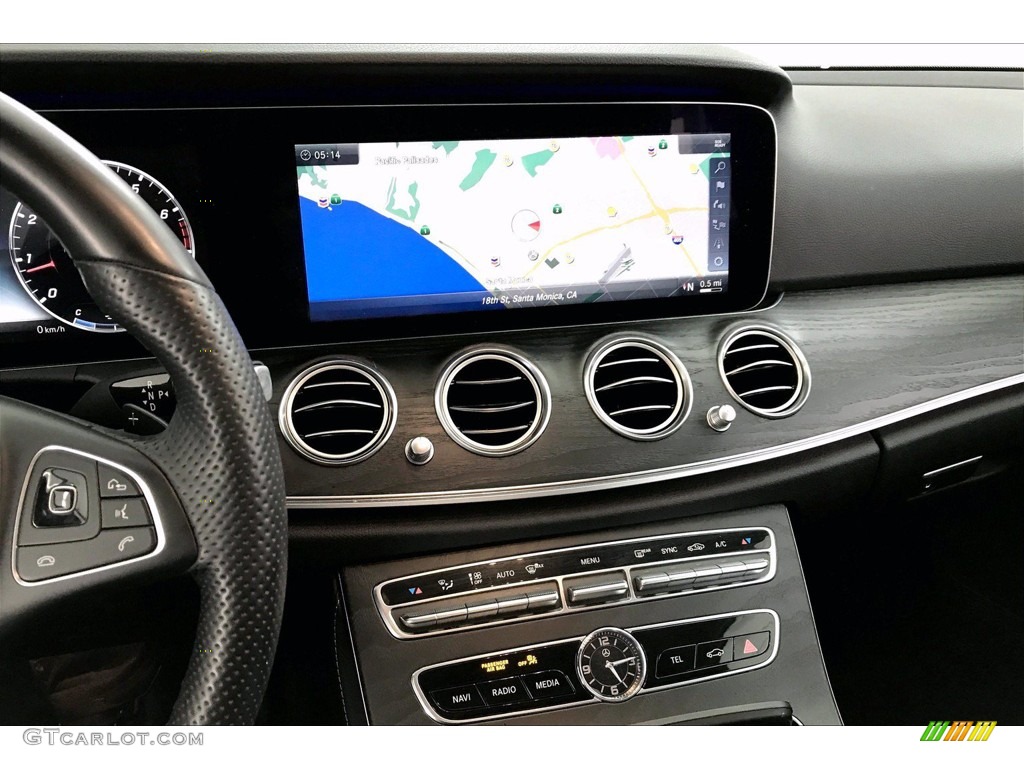 2018 E 300 Sedan - Lunar Blue Metallic / Black photo #5