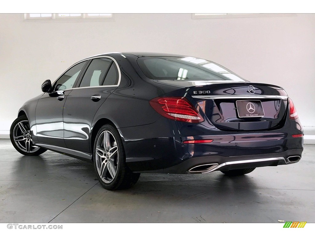 2018 E 300 Sedan - Lunar Blue Metallic / Black photo #10