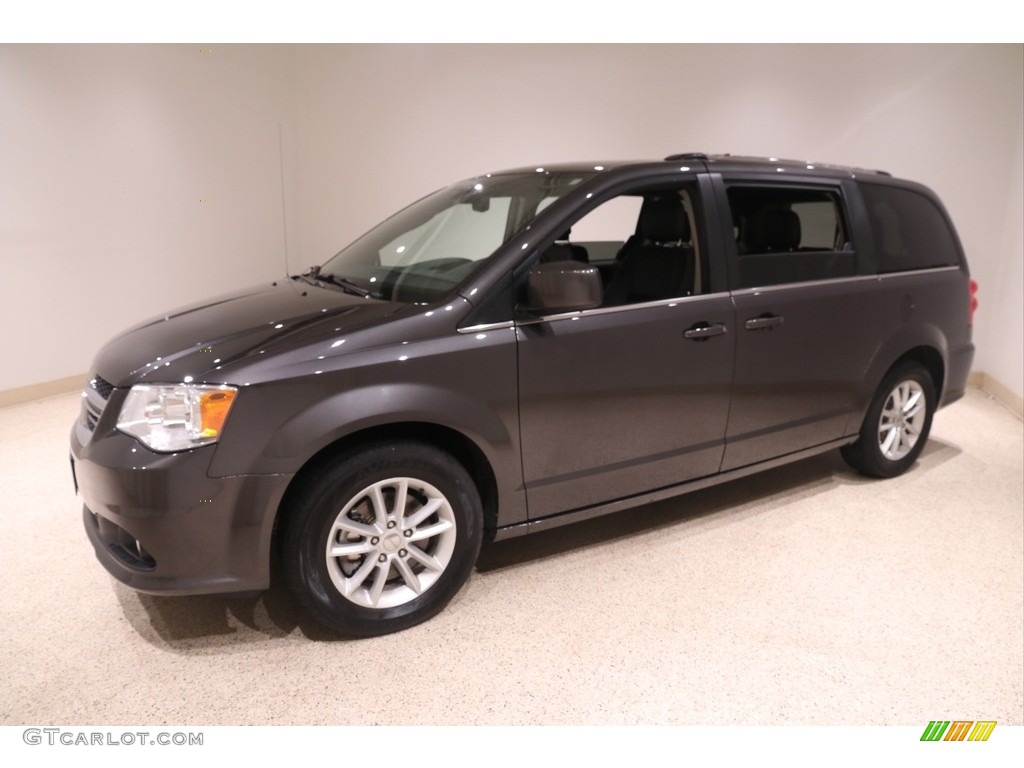 2019 Grand Caravan SXT - Granite Pearl / Black/Light Graystone photo #3