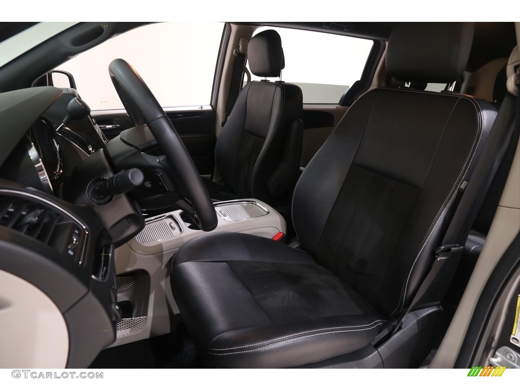 2019 Grand Caravan SXT - Granite Pearl / Black/Light Graystone photo #5