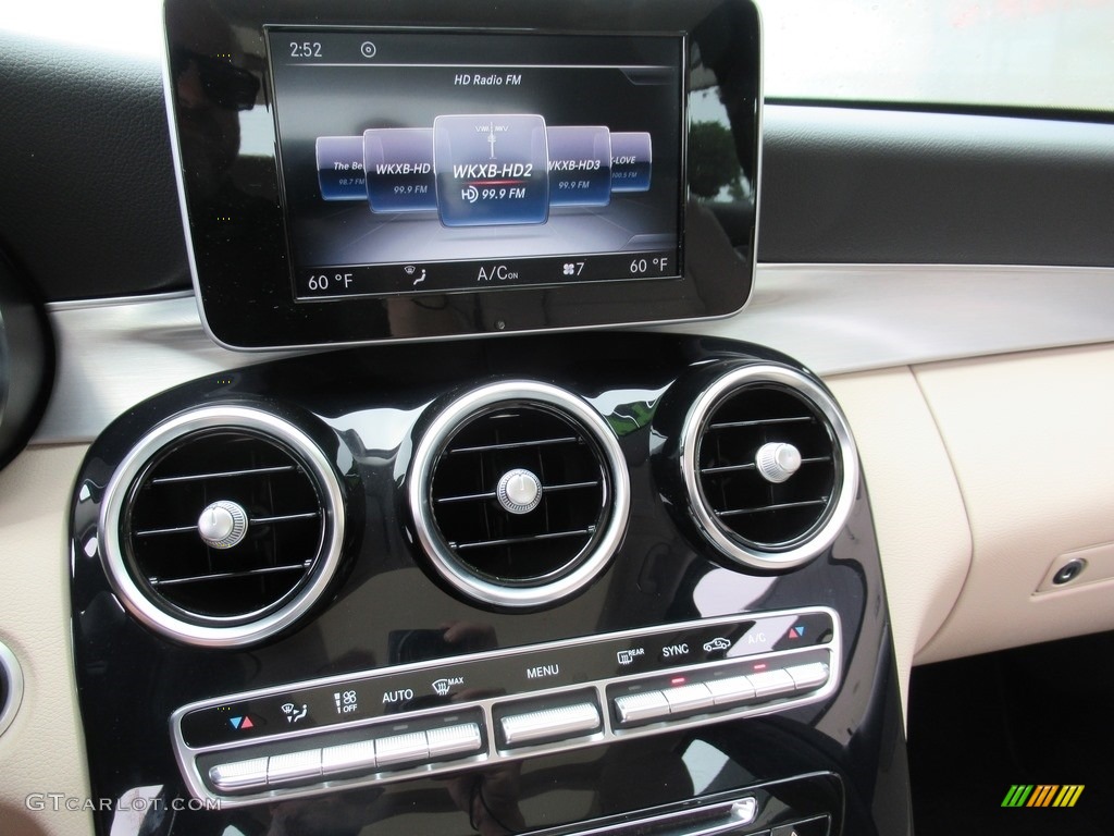 2018 C 300 Sedan - Diamond Silver Metallic / Silk Beige/Black photo #17