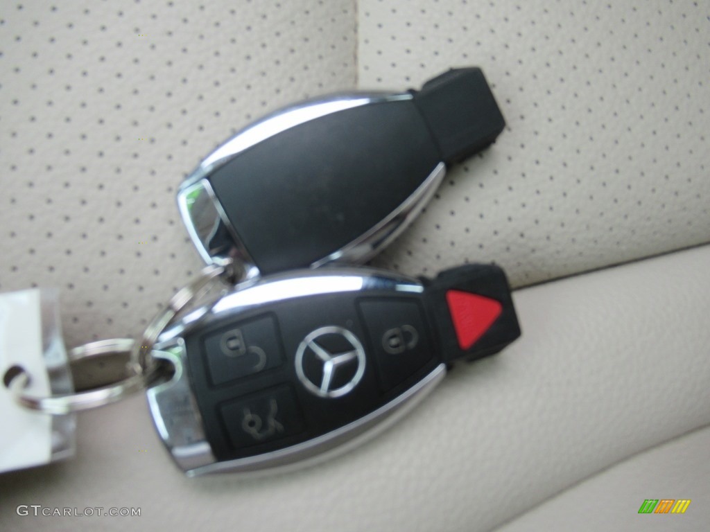 2018 C 300 Sedan - Diamond Silver Metallic / Silk Beige/Black photo #20