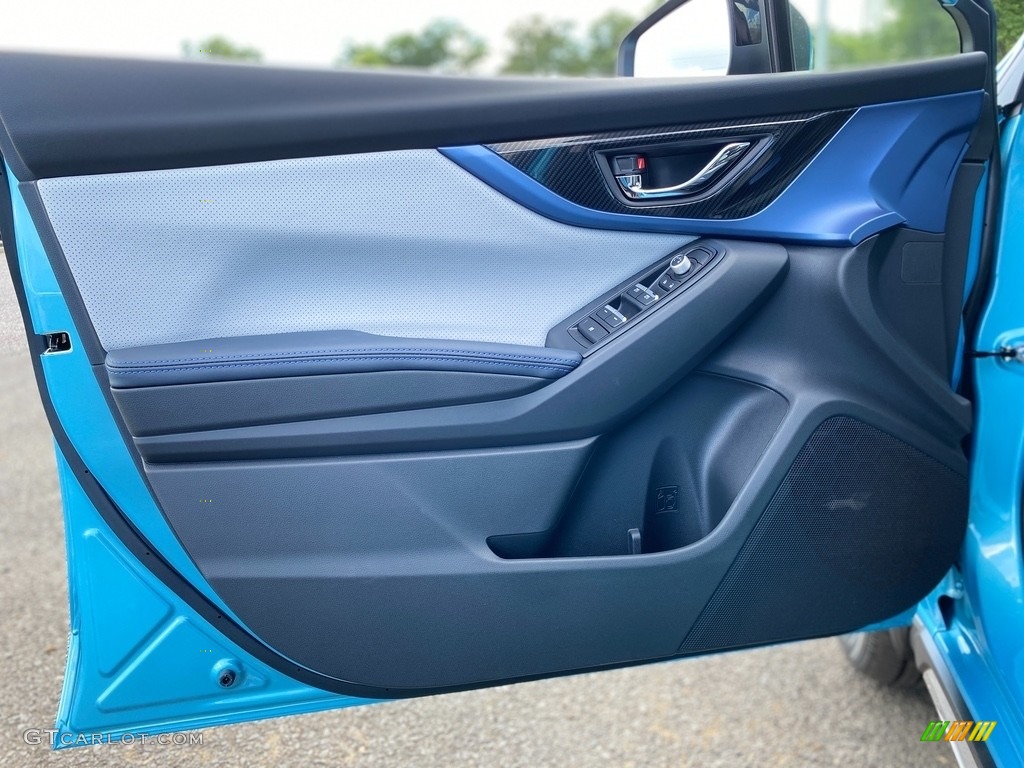 2020 Subaru Crosstrek 2.0 Premium Gray Door Panel Photo #138412551