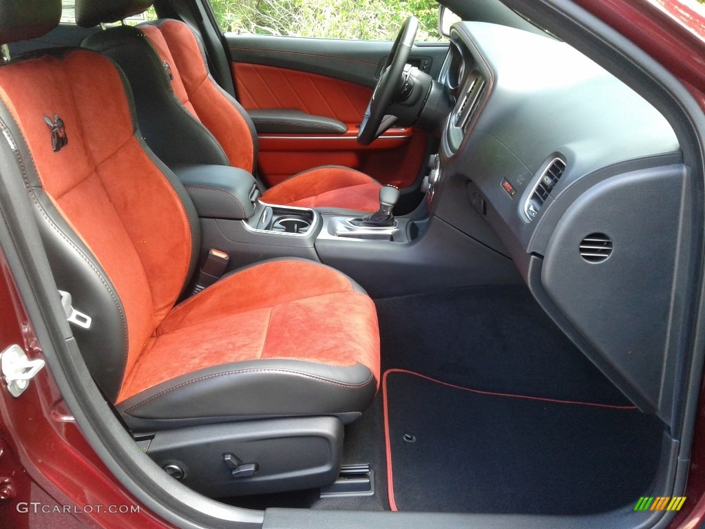 Black/Ruby Red Interior 2020 Dodge Charger Scat Pack Photo #138419665