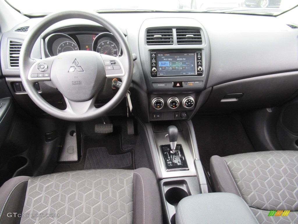 2020 Mitsubishi Outlander Sport ES Dashboard Photos