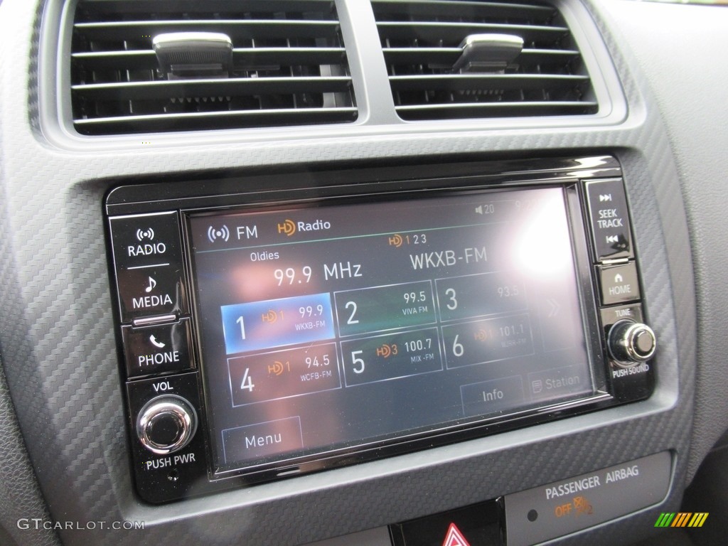 2020 Mitsubishi Outlander Sport ES Controls Photo #138421324