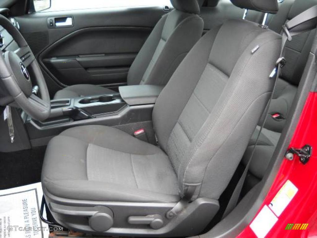 2008 Mustang V6 Deluxe Coupe - Dark Candy Apple Red / Dark Charcoal photo #6