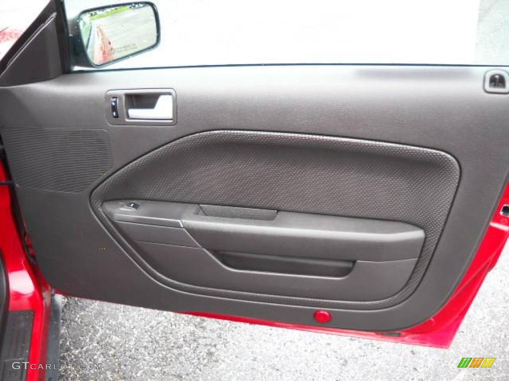 2008 Mustang V6 Deluxe Coupe - Dark Candy Apple Red / Dark Charcoal photo #15
