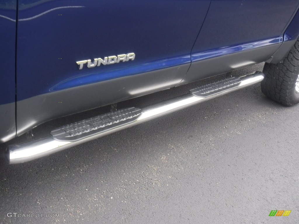 2014 Tundra SR5 TRD Crewmax 4x4 - Blue Ribbon Metallic / Graphite photo #4