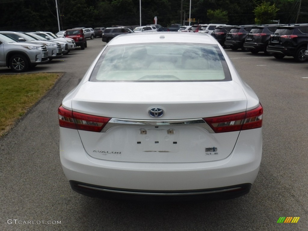 2017 Avalon Hybrid XLE Premium - Blizzard Pearl White / Almond photo #17