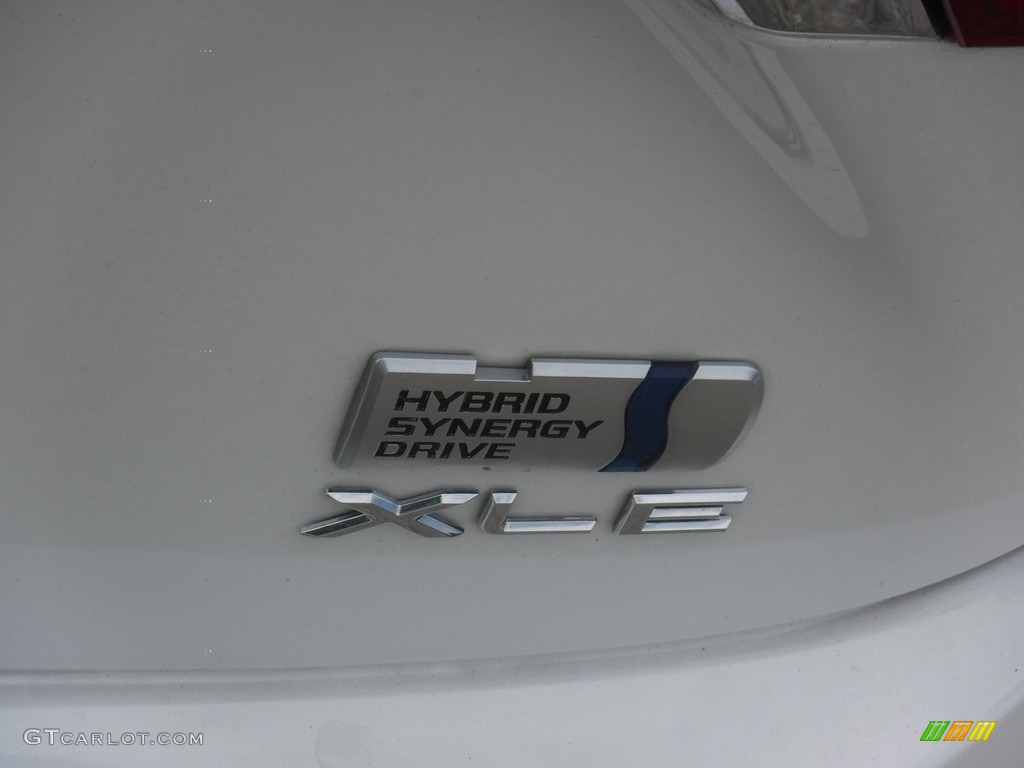 2017 Avalon Hybrid XLE Premium - Blizzard Pearl White / Almond photo #18
