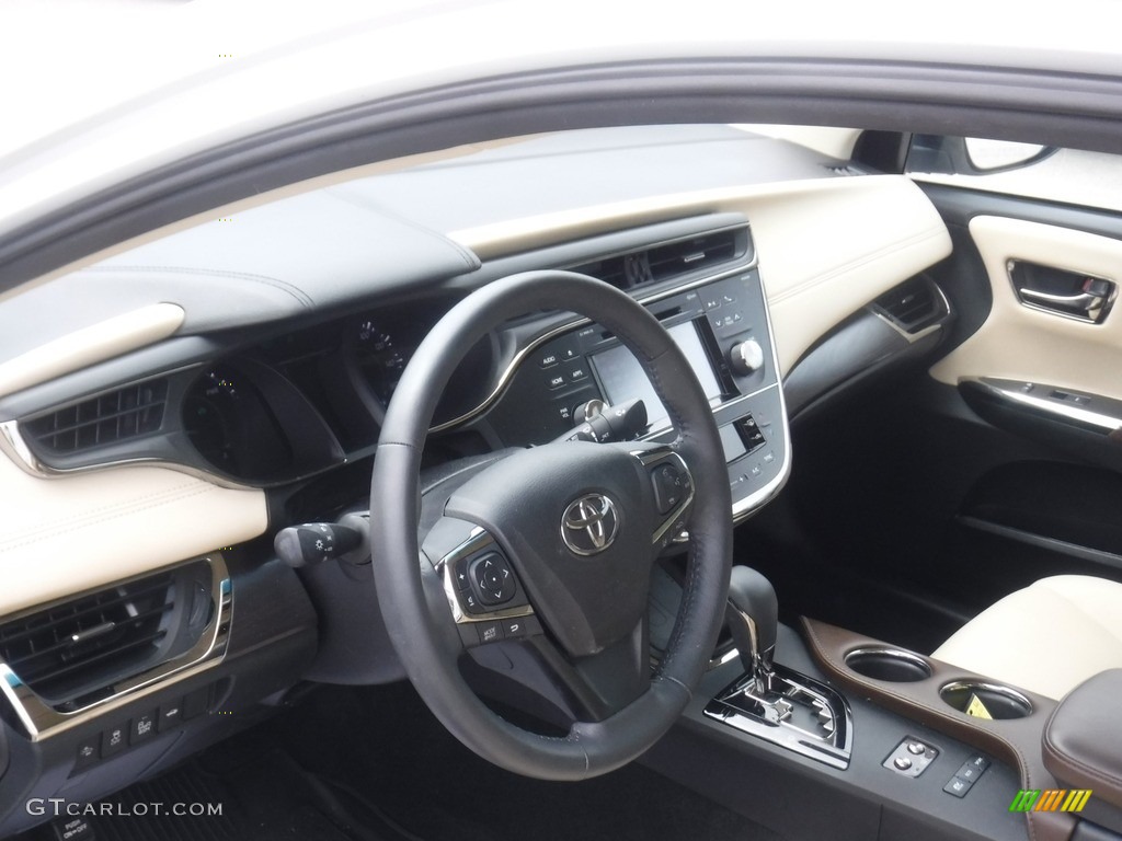 2017 Avalon Hybrid XLE Premium - Blizzard Pearl White / Almond photo #19