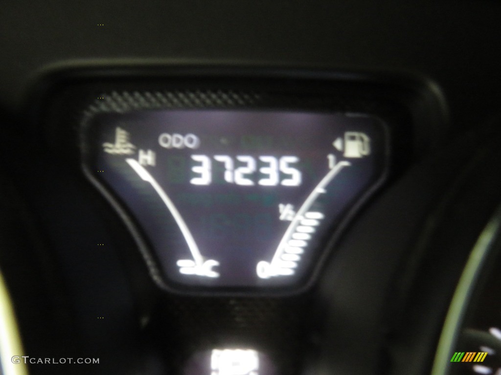 2019 Versa SV - Deep Blue Pearl / Charcoal photo #28