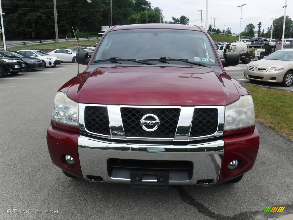 2006 Titan SE Crew Cab 4x4 - Red Alert / Graphite/Titanium photo #12