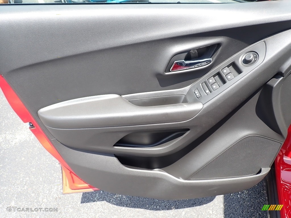 2020 Trax LS AWD - Red Hot / Jet Black photo #14
