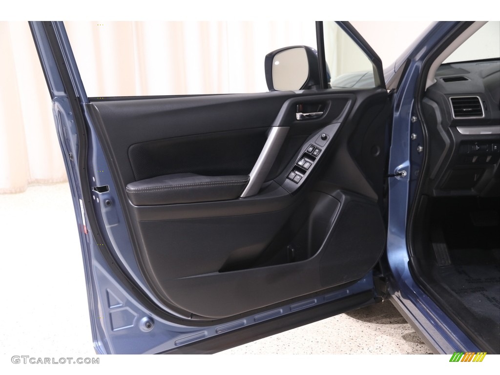 2016 Subaru Forester 2.0XT Premium Door Panel Photos