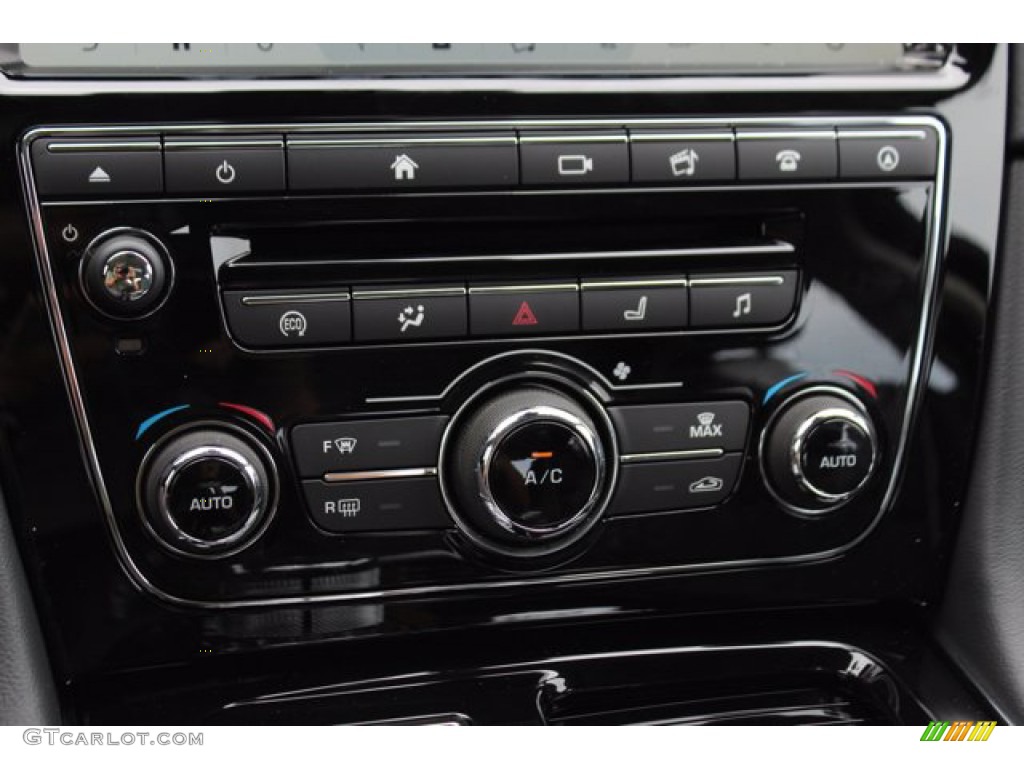 2019 Jaguar XJ R-Sport AWD Controls Photo #138436251