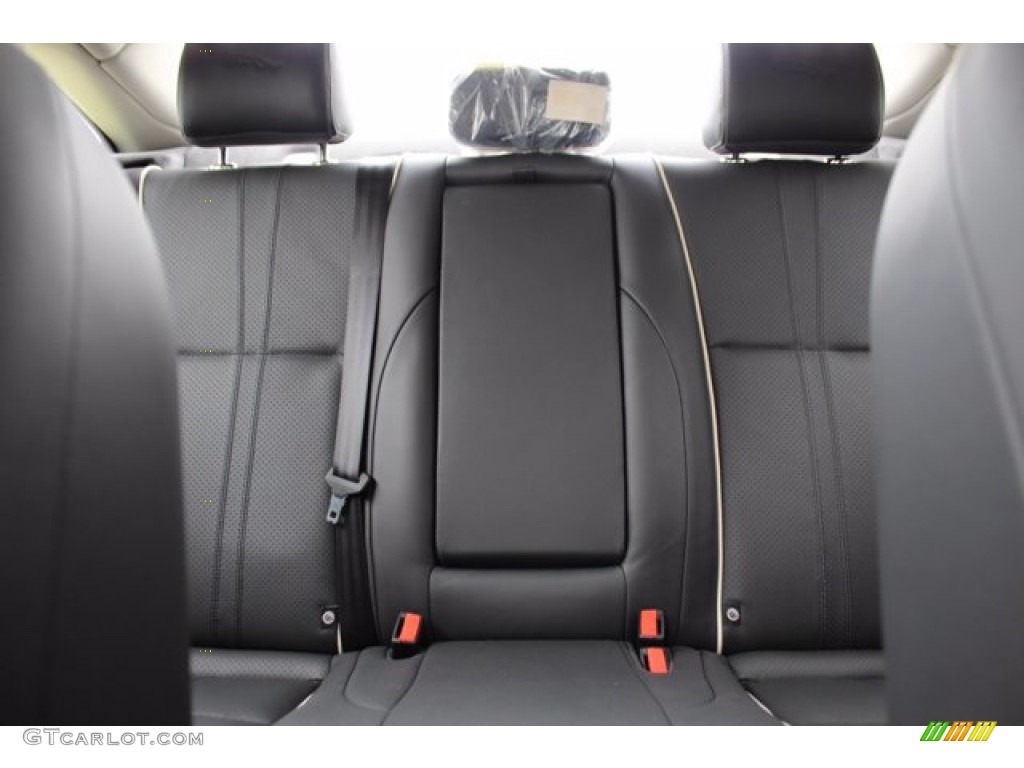 2019 Jaguar XJ R-Sport AWD Rear Seat Photo #138436287