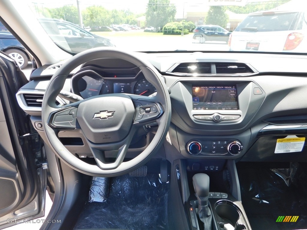 2021 Chevrolet TrailBlazer LS AWD Jet Black/Medium Ash Gray Dashboard Photo #138436836