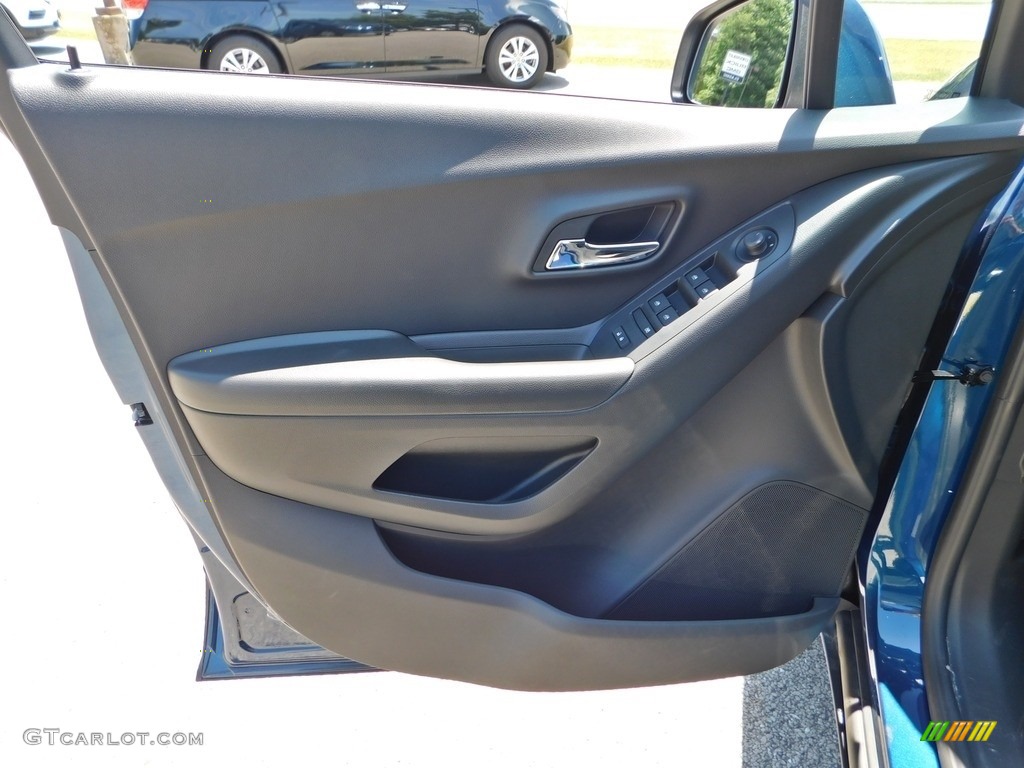 2020 Trax LT AWD - Pacific Blue Metallic / Jet Black photo #10