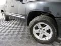 2011 Dodge Dakota Laramie Crew Cab 4x4 Wheel and Tire Photo