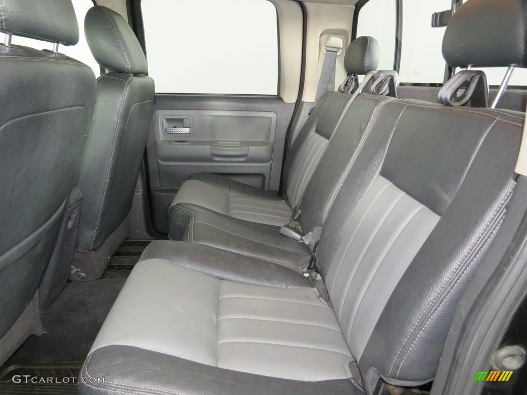 2011 Dodge Dakota Laramie Crew Cab 4x4 Rear Seat Photo #138440754