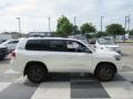 Blizzard White Pearl - Land Cruiser Heritage Edition 4WD Photo No. 3