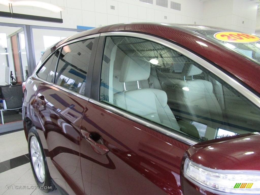 2018 RDX AWD - Basque Red Pearl II / Parchment photo #11