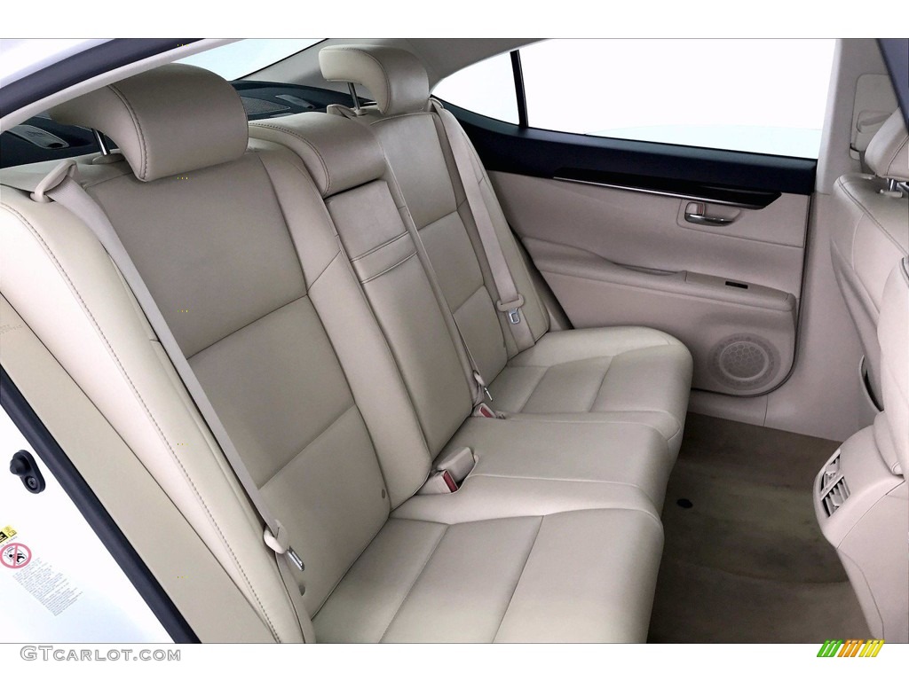 2013 Lexus ES 350 Rear Seat Photo #138444179