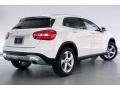 Cirrus White - GLA 250 4Matic Photo No. 16