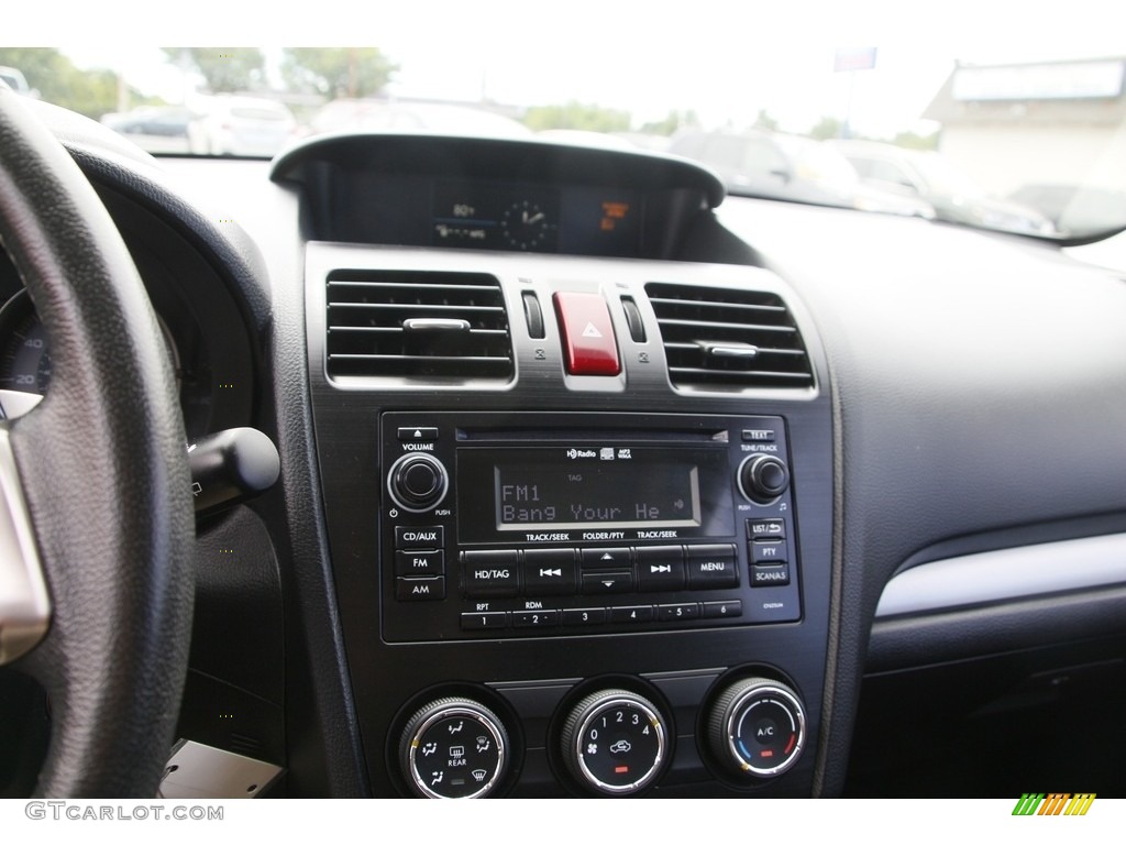 2015 Subaru Forester 2.0XT Premium Controls Photos