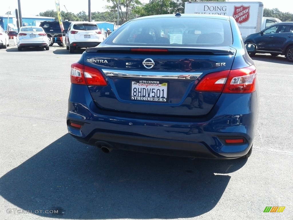 2019 Sentra SR - Deep Blue Pearl / Charcoal photo #3