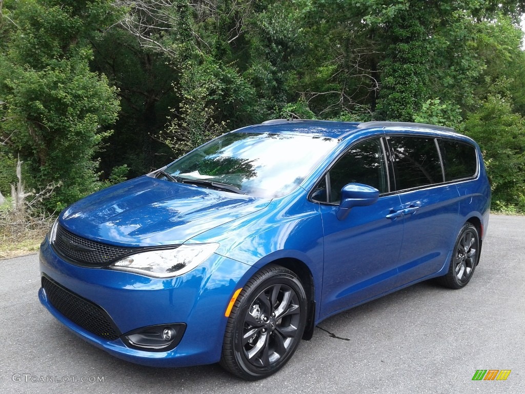 2020 Pacifica Touring L - Ocean Blue Metallic / Black photo #2