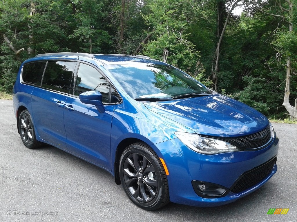 2020 Pacifica Touring L - Ocean Blue Metallic / Black photo #4