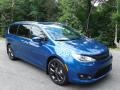 2020 Ocean Blue Metallic Chrysler Pacifica Touring L  photo #4