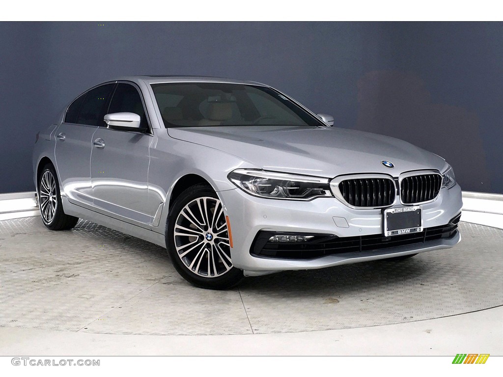 2017 5 Series 540i Sedan - Glacier Silver Metallic / Black photo #37