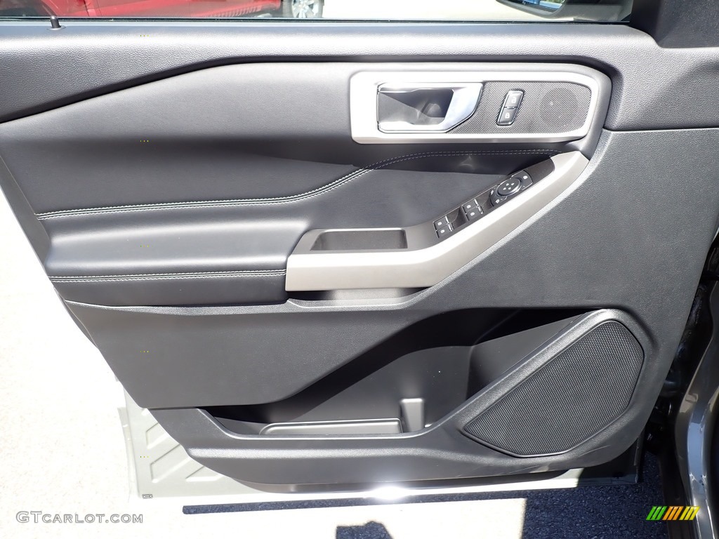 2020 Explorer XLT 4WD - Iconic Silver Metallic / Ebony photo #11
