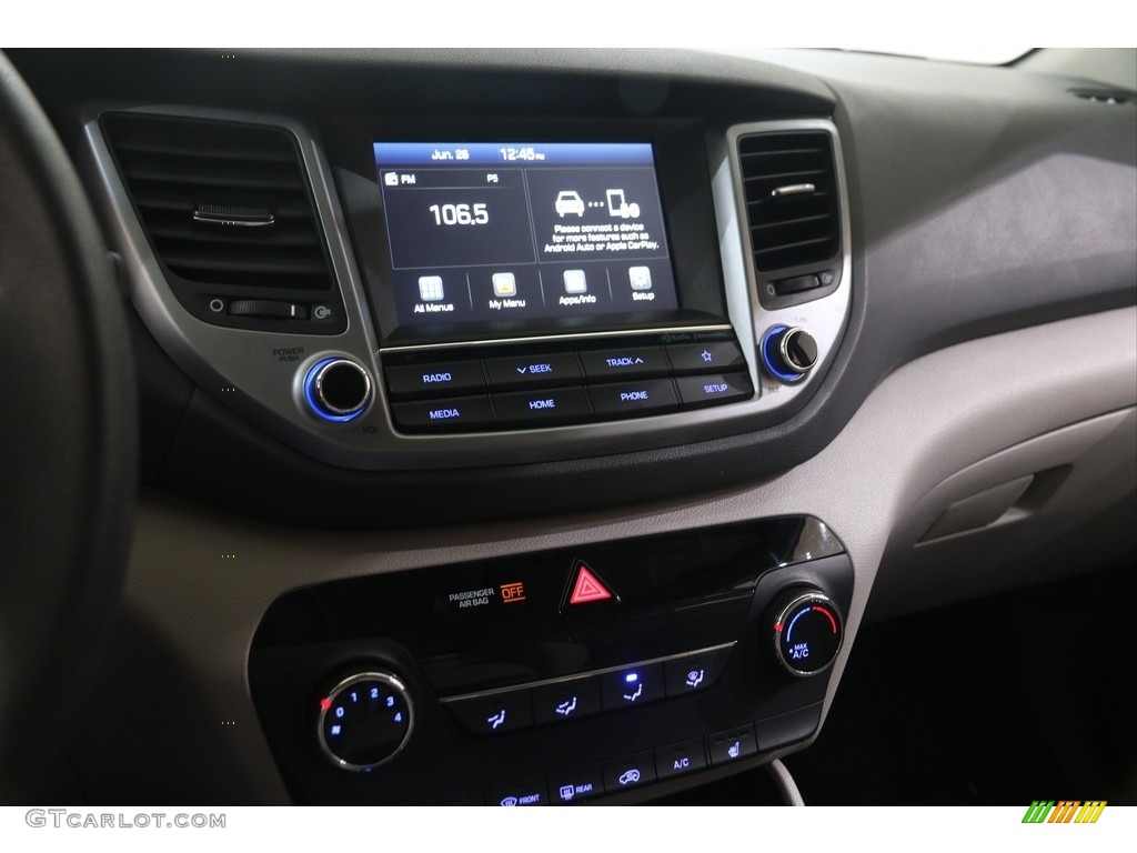 2018 Hyundai Tucson SEL Controls Photo #138463905