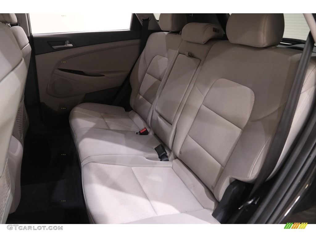 Gray Interior 2018 Hyundai Tucson SEL Photo #138464147