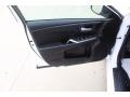 Super White - Camry SE Photo No. 9