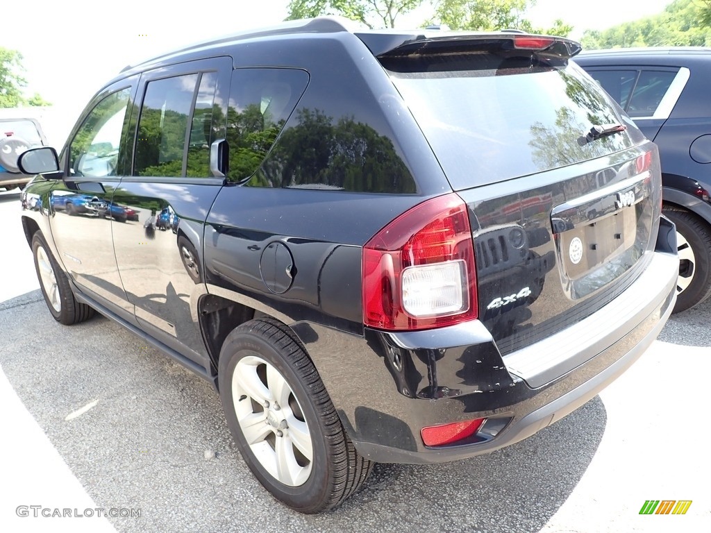2016 Compass Sport - Black / Light Pebble Beige/Dark Slate Gray photo #2